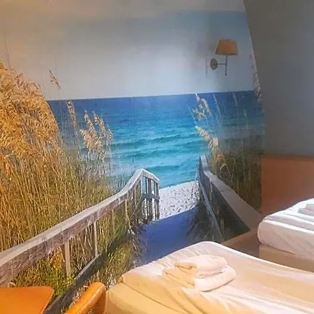Hotel Velsen 2*