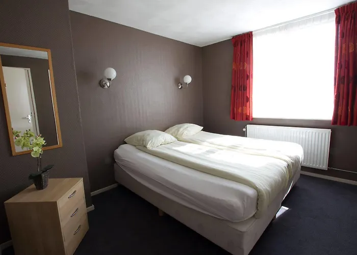 Velsen Hotel IJmuiden